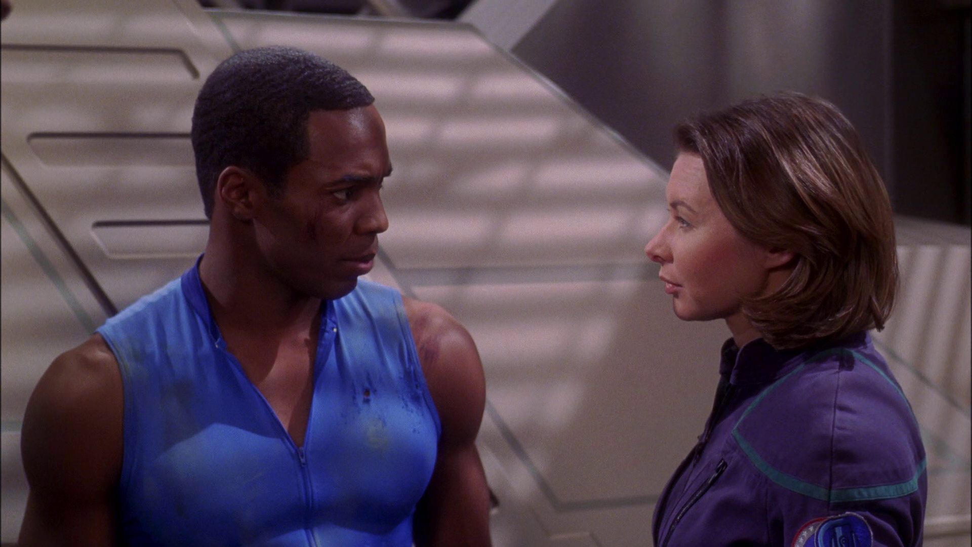 extant_StarTrek_ENT_1x25-TwoDaysAndTwoNights_1910.jpg