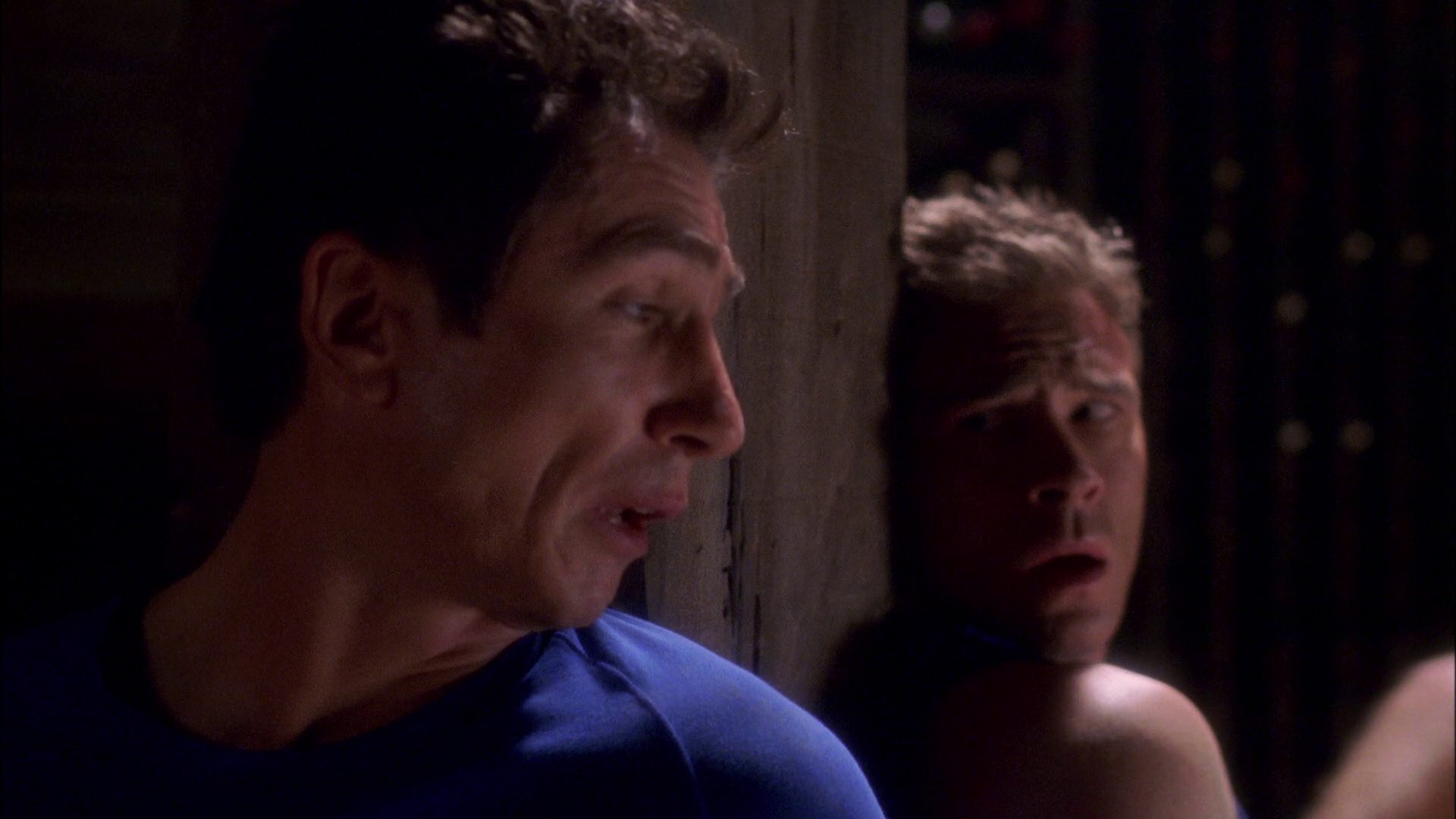 extant_StarTrek_ENT_1x25-TwoDaysAndTwoNights_2049.jpg