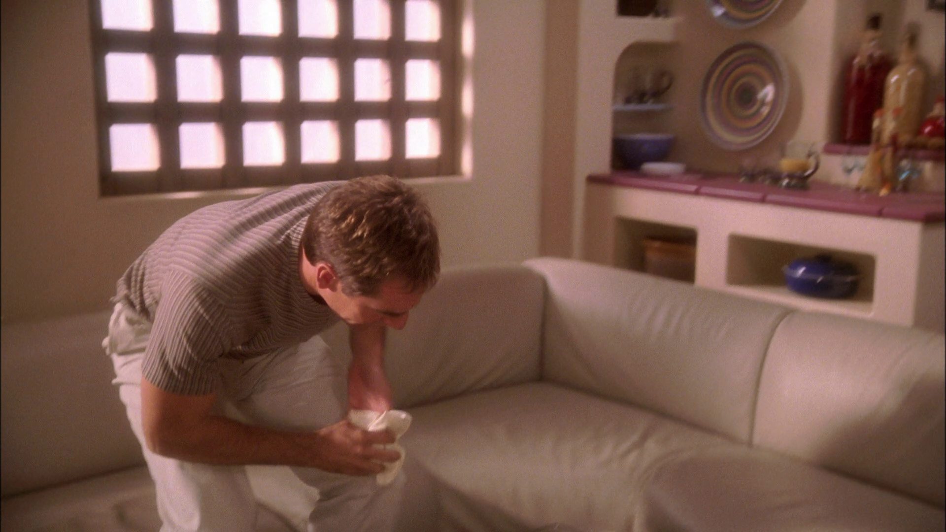 extant_StarTrek_ENT_1x25-TwoDaysAndTwoNights_2317.jpg