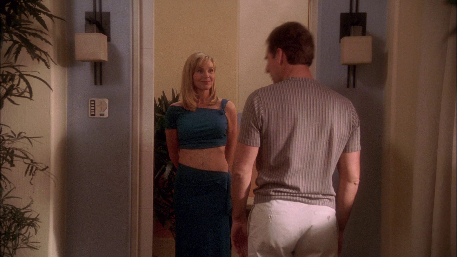 extant_StarTrek_ENT_1x25-TwoDaysAndTwoNights_2333.jpg