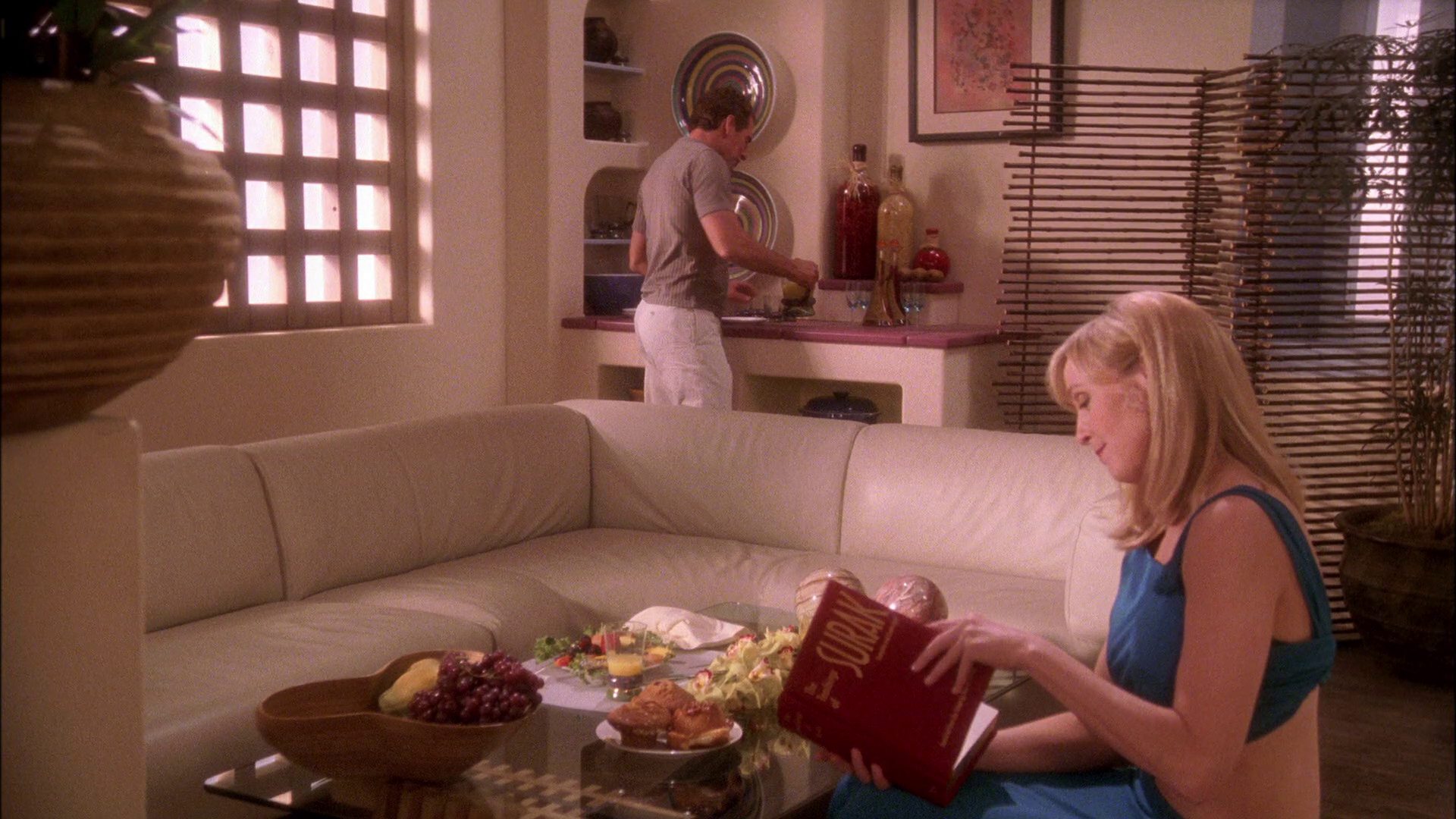 extant_StarTrek_ENT_1x25-TwoDaysAndTwoNights_2364.jpg