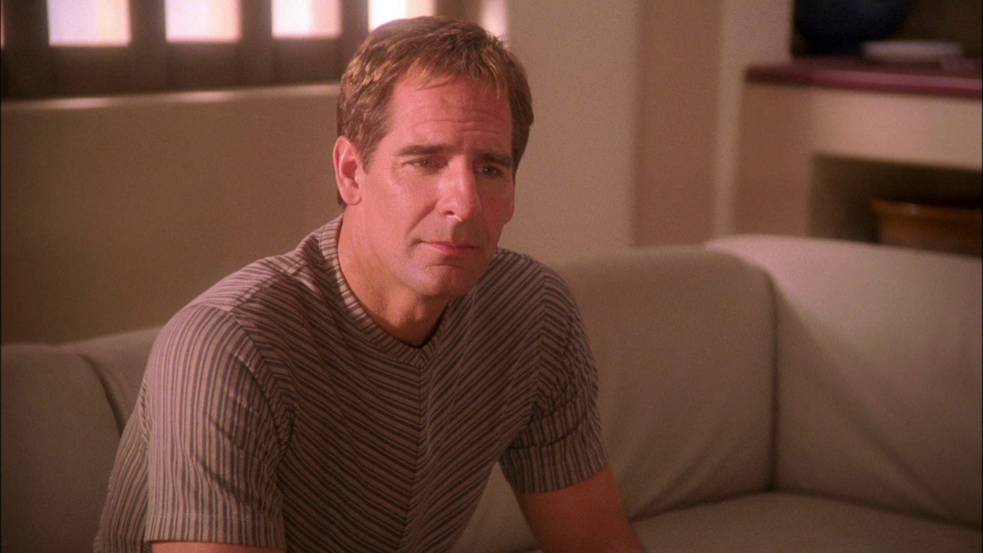 extant_StarTrek_ENT_1x25-TwoDaysAndTwoNights_2420.jpg
