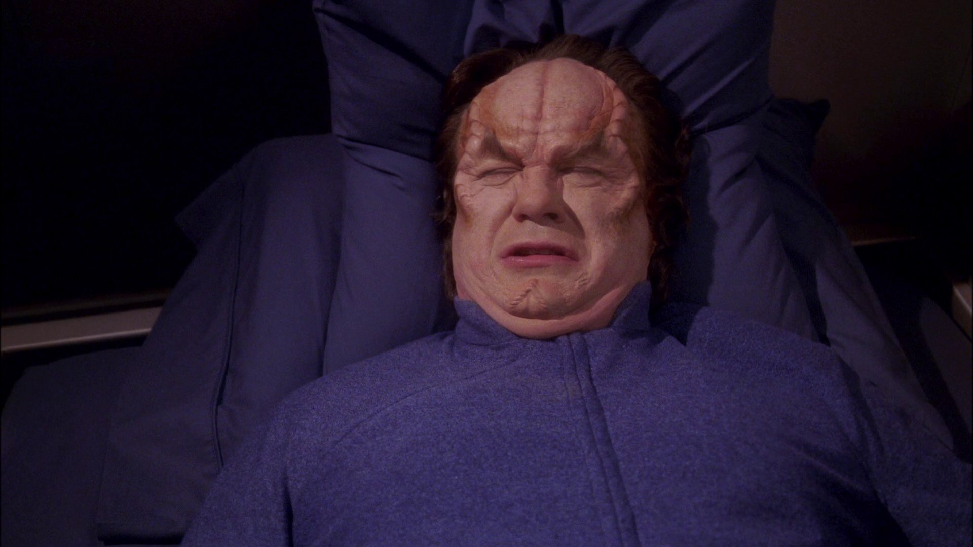 extant_StarTrek_ENT_1x25-TwoDaysAndTwoNights_2545.jpg