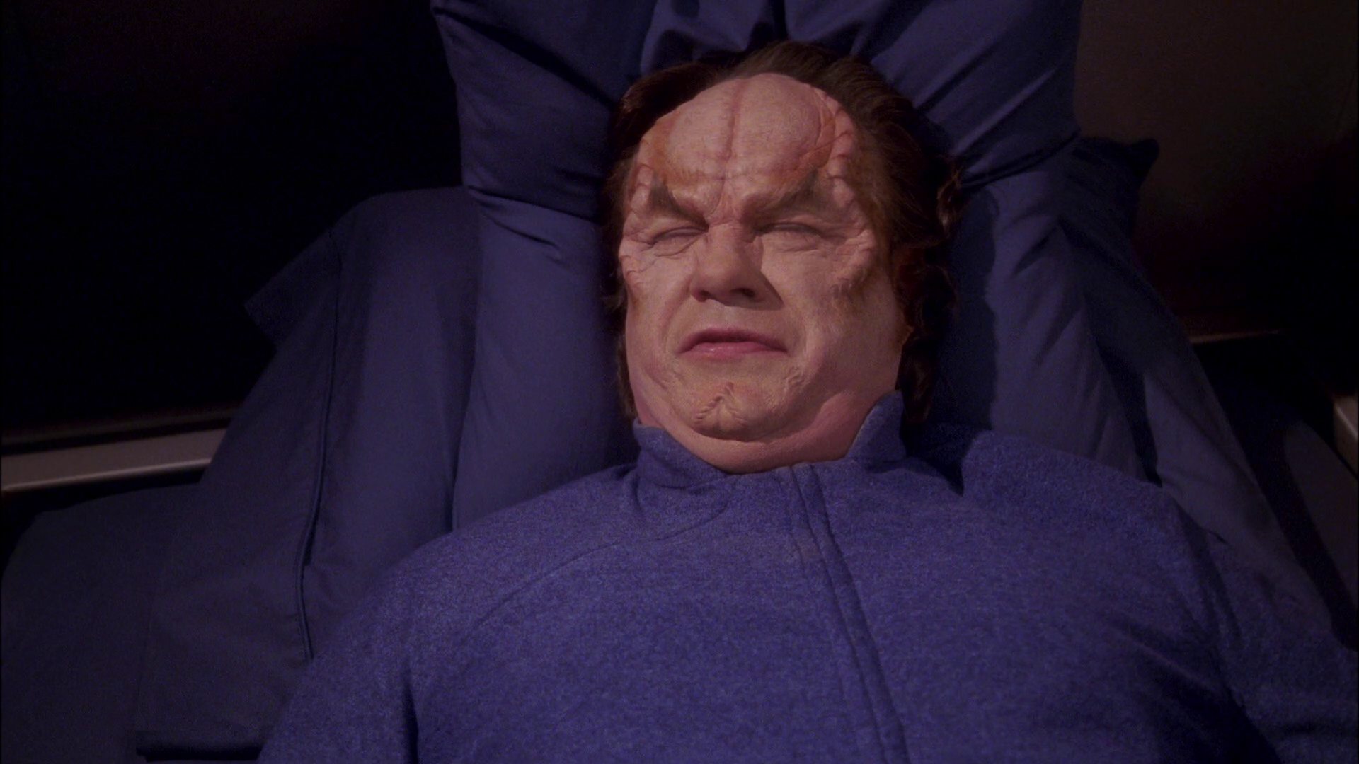 extant_StarTrek_ENT_1x25-TwoDaysAndTwoNights_2546.jpg