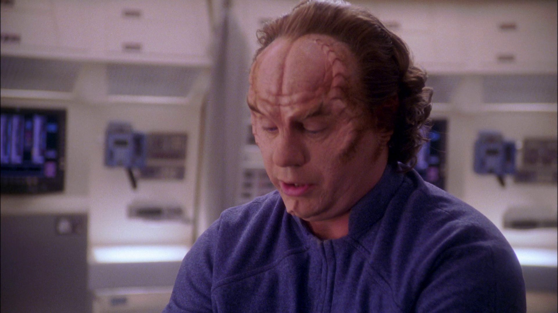 extant_StarTrek_ENT_1x25-TwoDaysAndTwoNights_2678.jpg