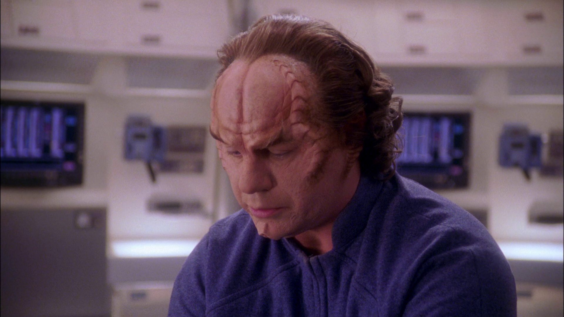 extant_StarTrek_ENT_1x25-TwoDaysAndTwoNights_2687.jpg