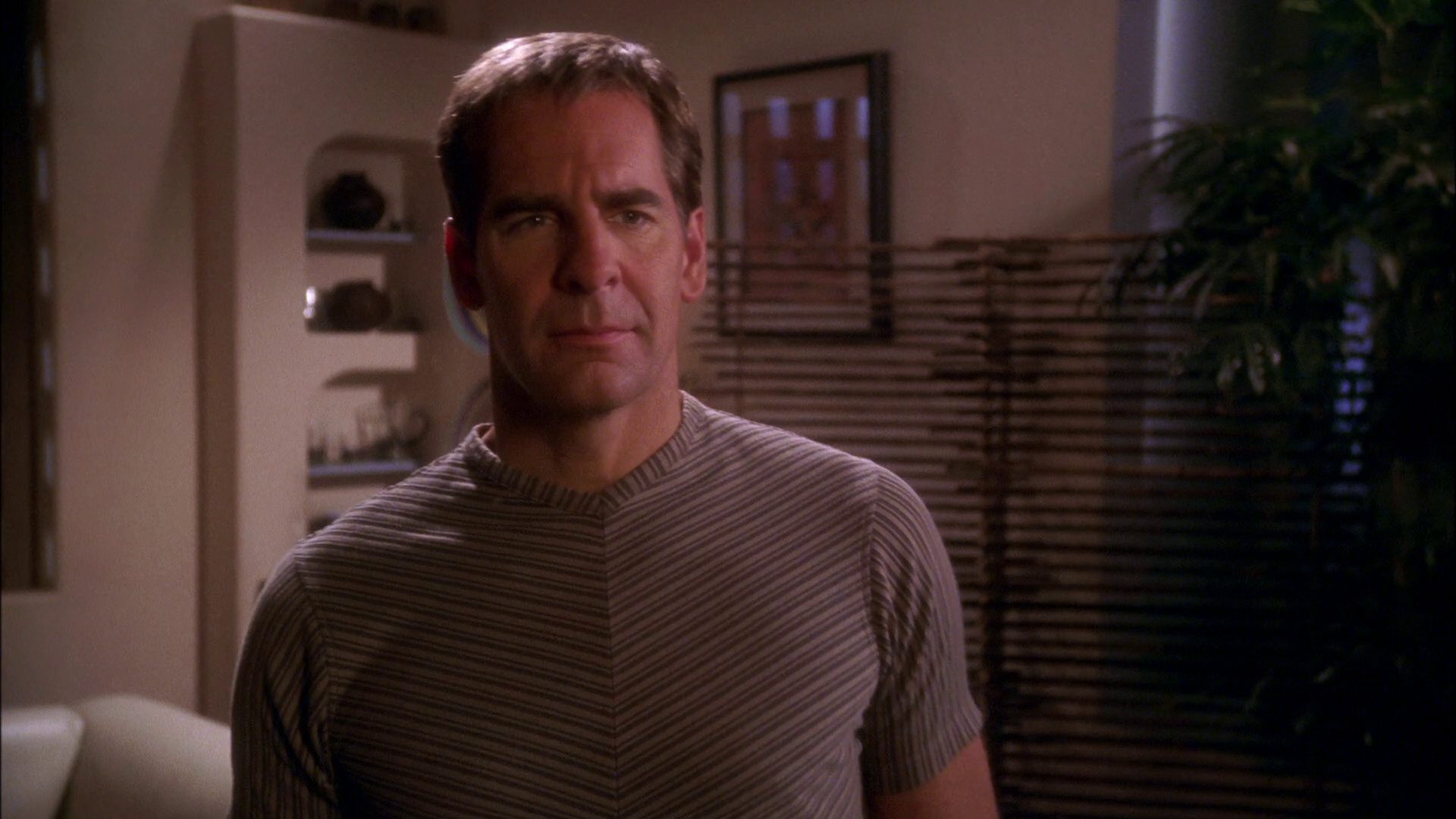 extant_StarTrek_ENT_1x25-TwoDaysAndTwoNights_3068.jpg