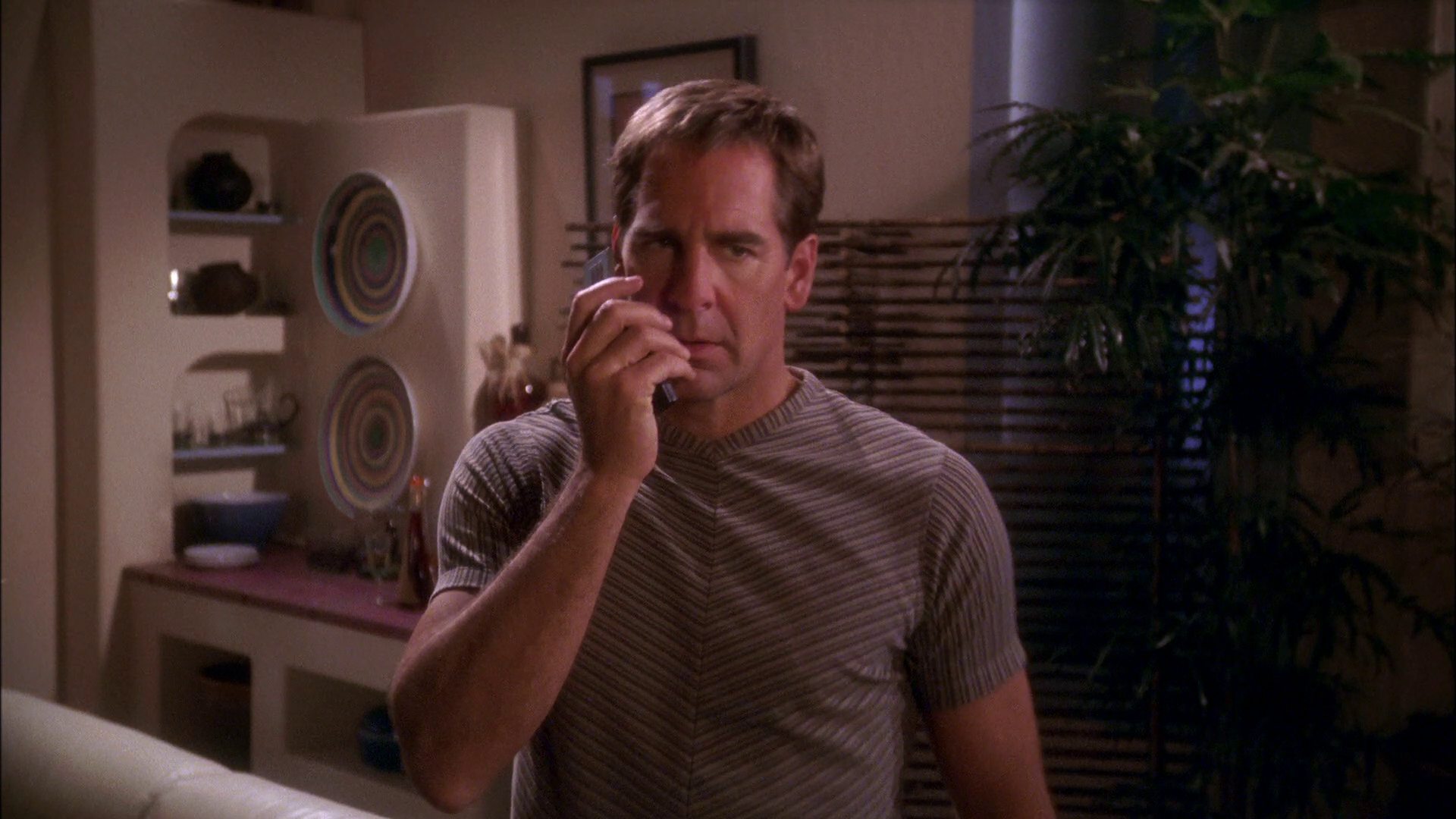 extant_StarTrek_ENT_1x25-TwoDaysAndTwoNights_3085.jpg