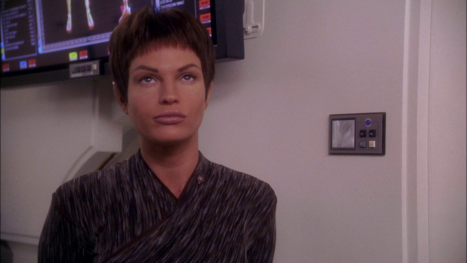extant_StarTrek_ENT_1x25-TwoDaysAndTwoNights_3096.jpg