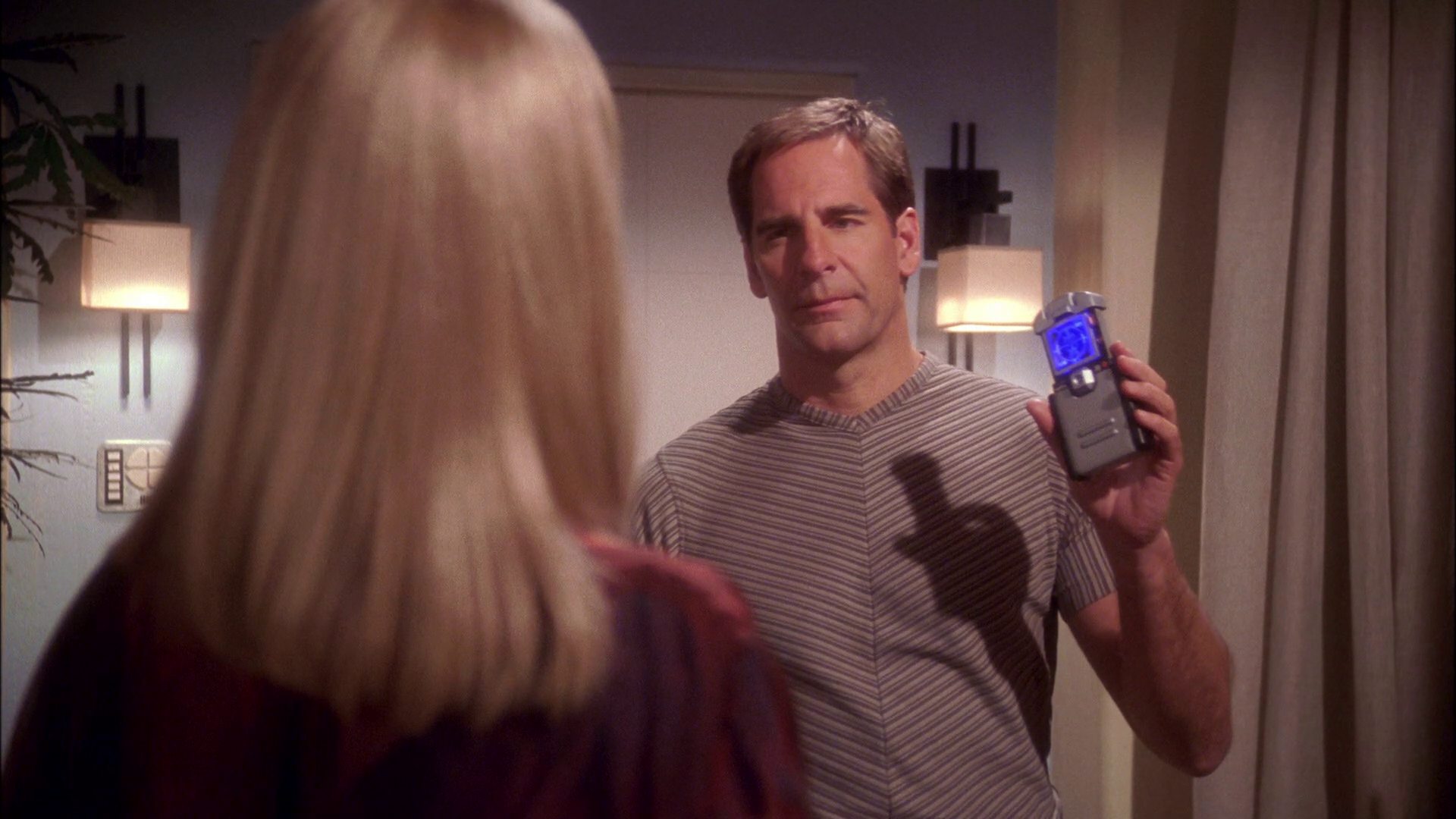 extant_StarTrek_ENT_1x25-TwoDaysAndTwoNights_3154.jpg