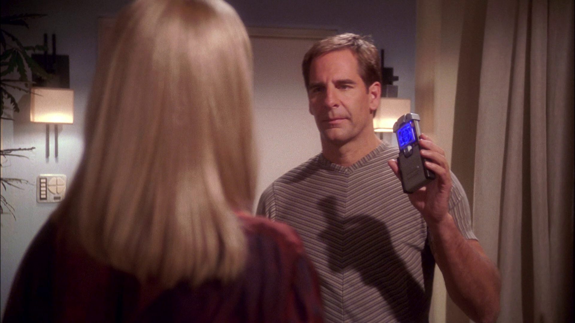 extant_StarTrek_ENT_1x25-TwoDaysAndTwoNights_3155.jpg