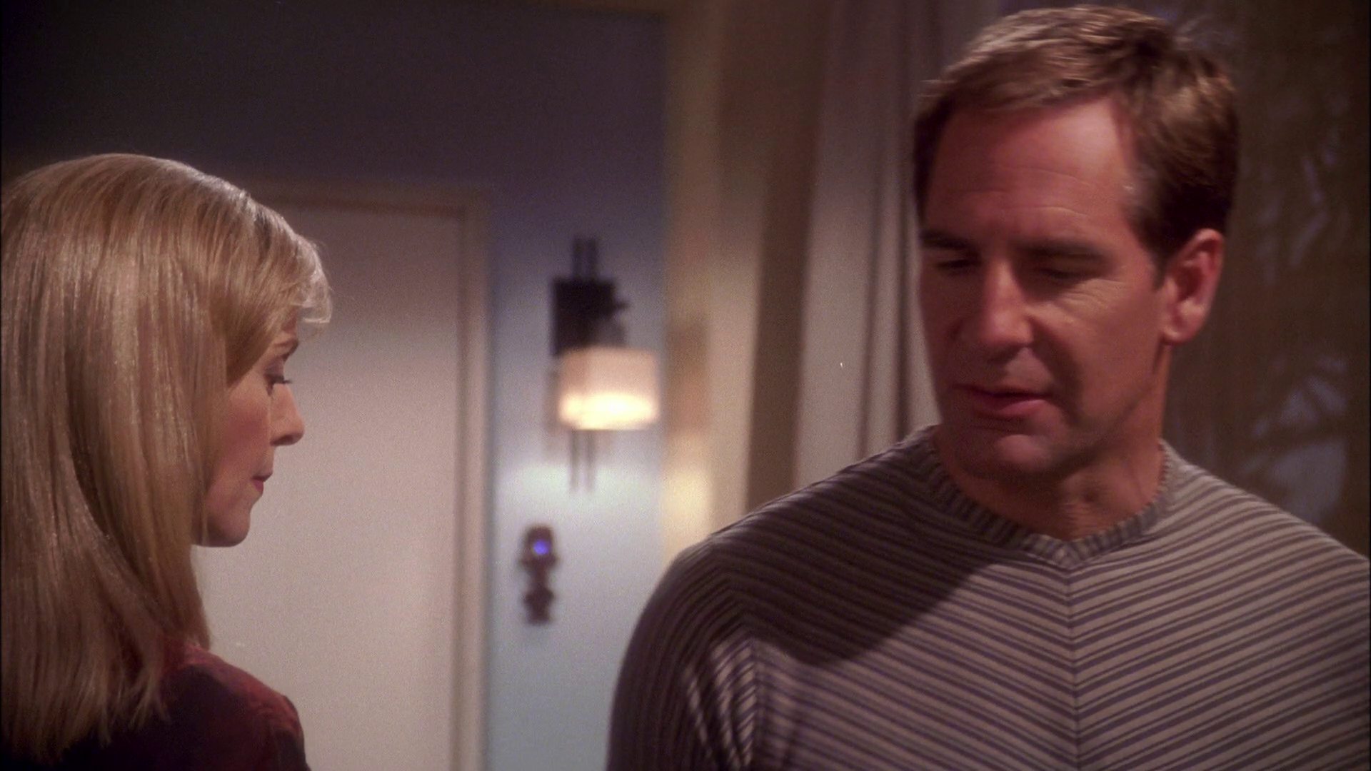 extant_StarTrek_ENT_1x25-TwoDaysAndTwoNights_3175.jpg