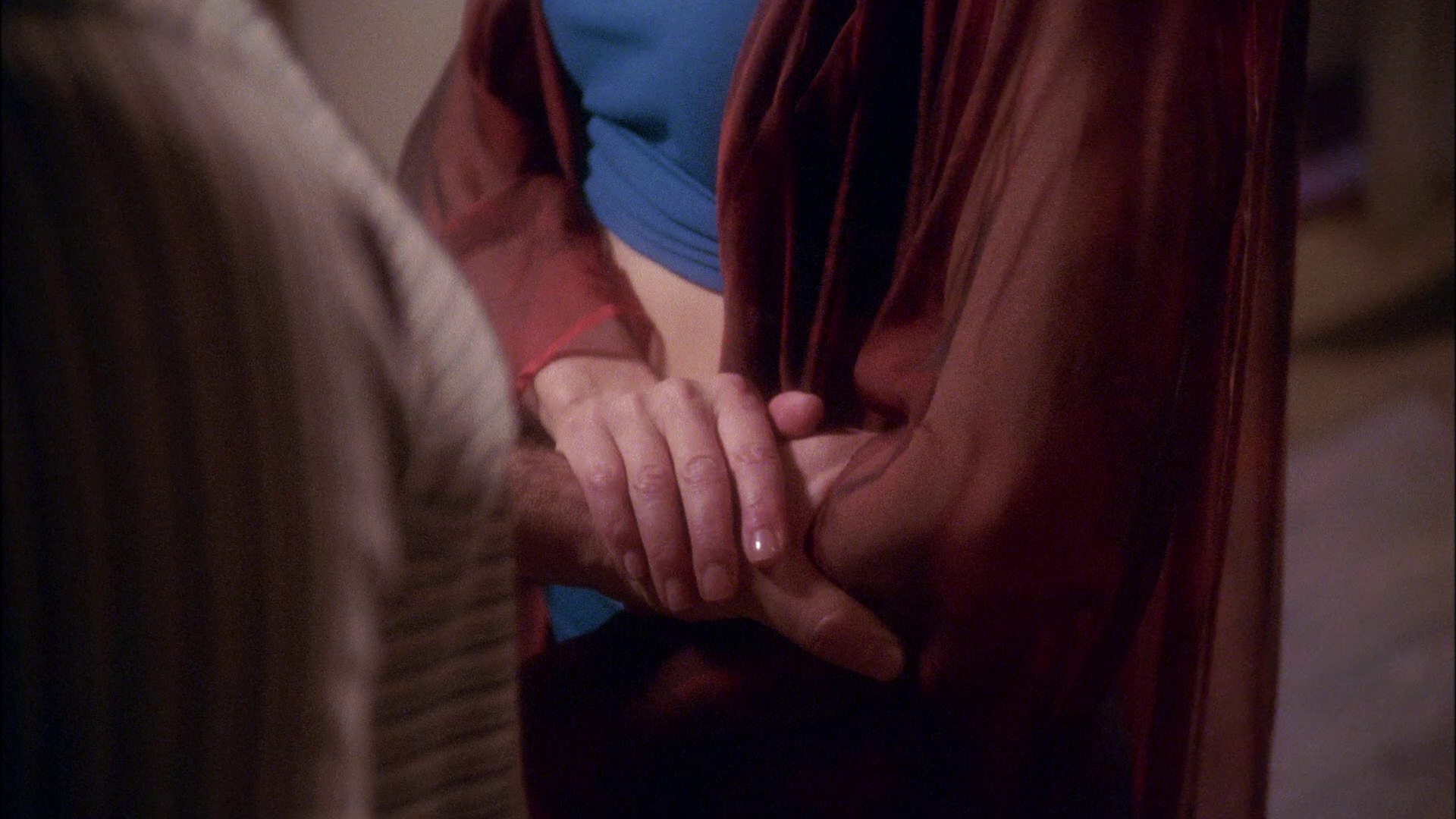 extant_StarTrek_ENT_1x25-TwoDaysAndTwoNights_3221.jpg