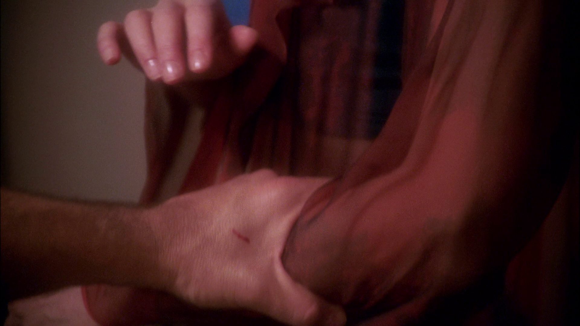 extant_StarTrek_ENT_1x25-TwoDaysAndTwoNights_3226.jpg