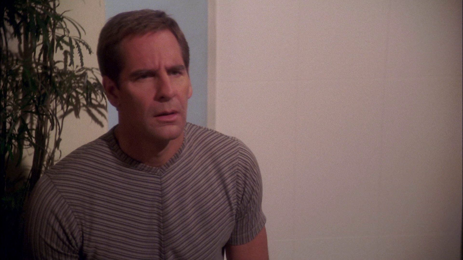 extant_StarTrek_ENT_1x25-TwoDaysAndTwoNights_3247.jpg
