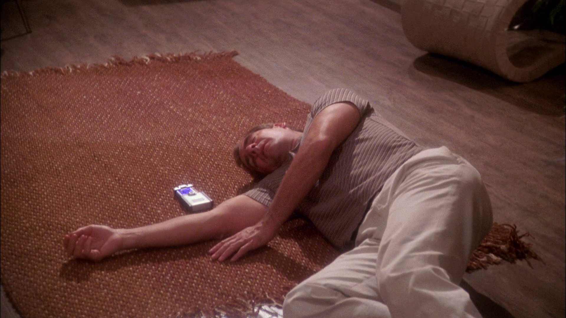 extant_StarTrek_ENT_1x25-TwoDaysAndTwoNights_3264.jpg