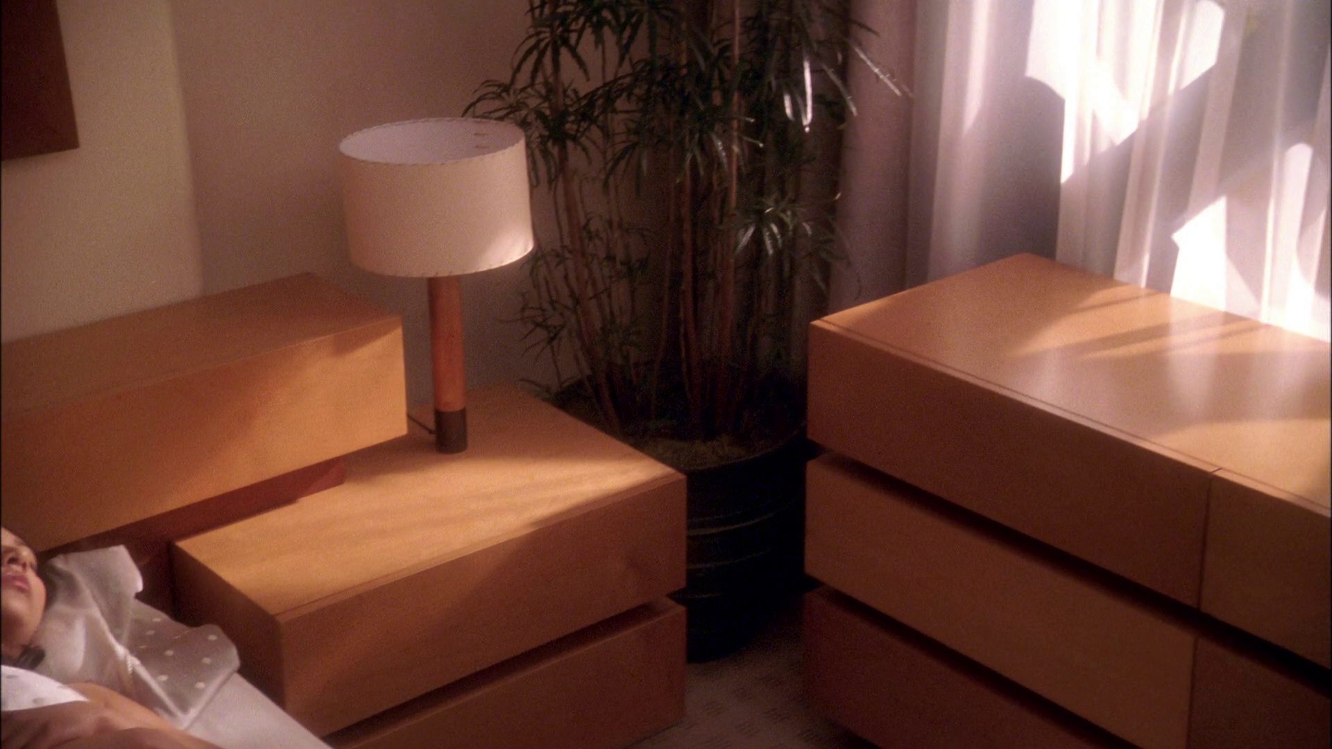 extant_StarTrek_ENT_1x25-TwoDaysAndTwoNights_3307.jpg