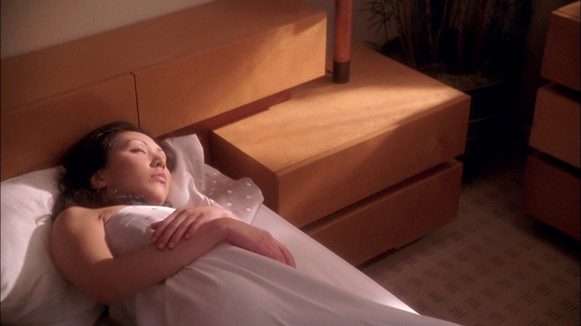 extant_StarTrek_ENT_1x25-TwoDaysAndTwoNights_3313.jpg