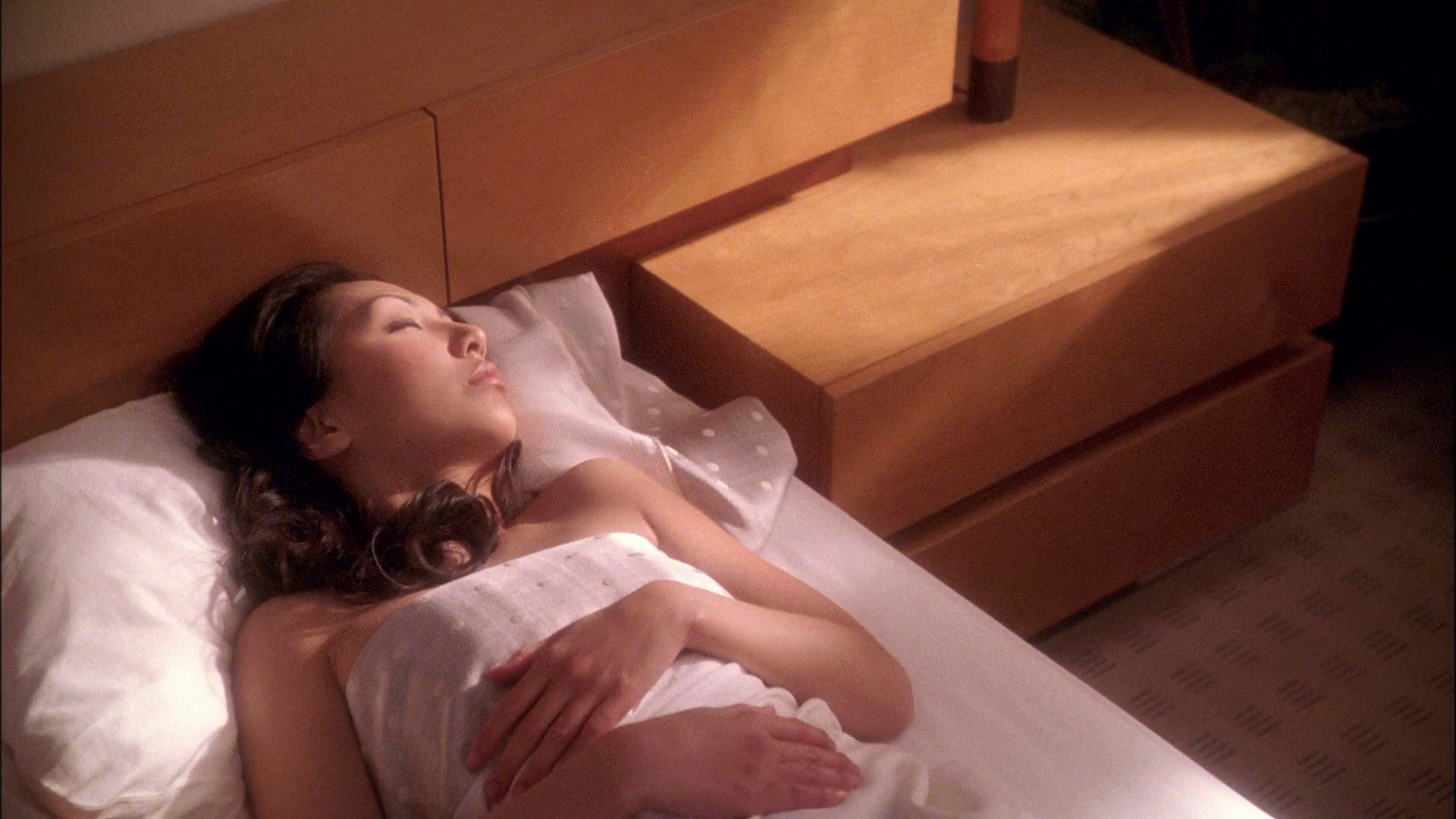 extant_StarTrek_ENT_1x25-TwoDaysAndTwoNights_3315.jpg