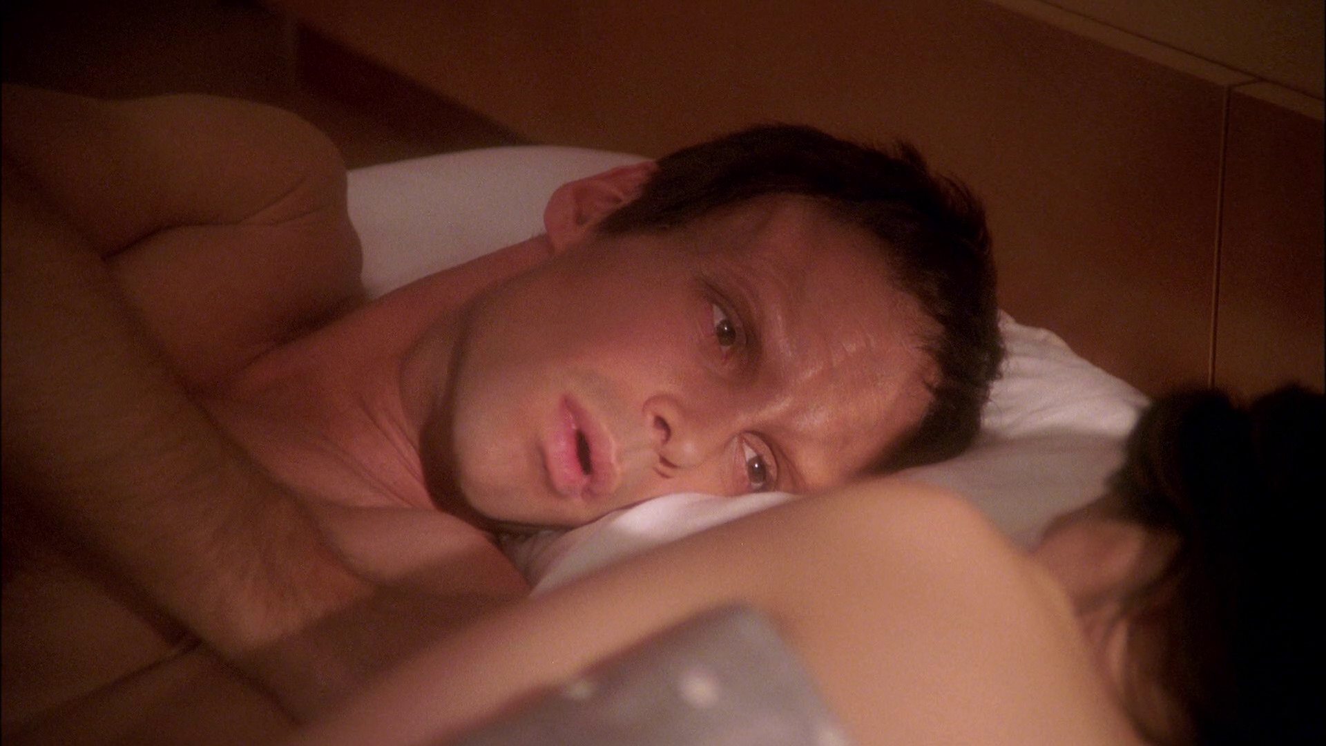 extant_StarTrek_ENT_1x25-TwoDaysAndTwoNights_3368.jpg
