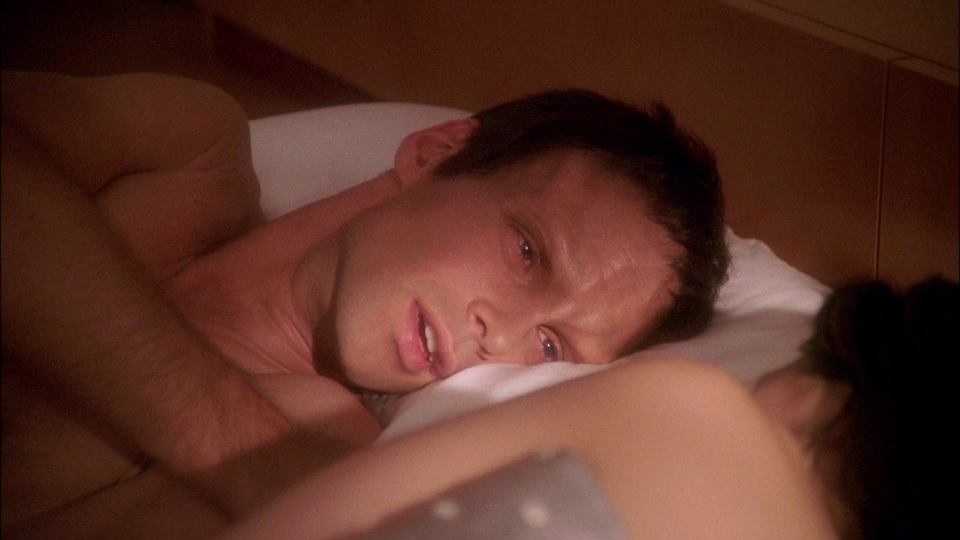 extant_StarTrek_ENT_1x25-TwoDaysAndTwoNights_3404.jpg