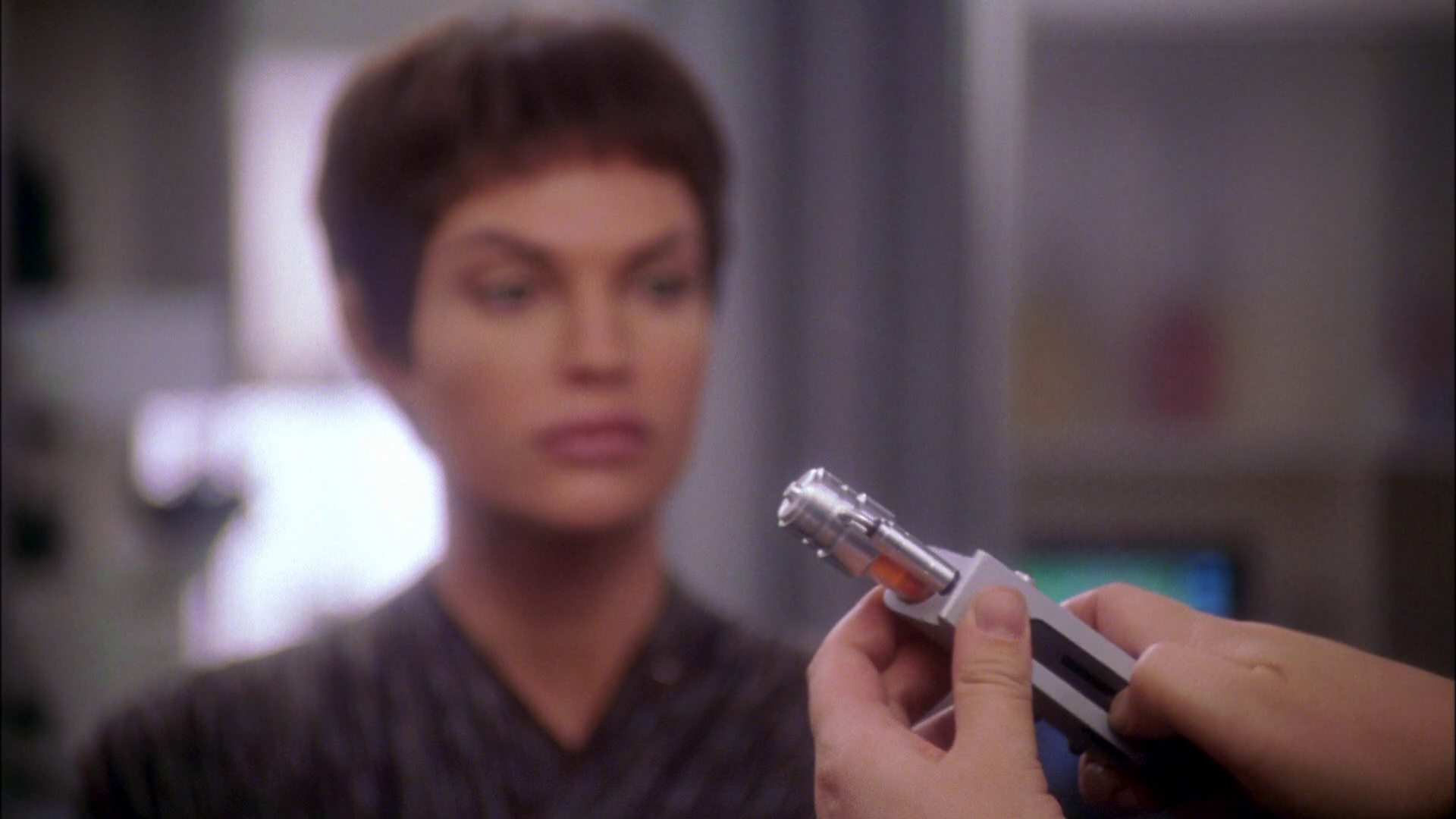 extant_StarTrek_ENT_1x25-TwoDaysAndTwoNights_3423.jpg