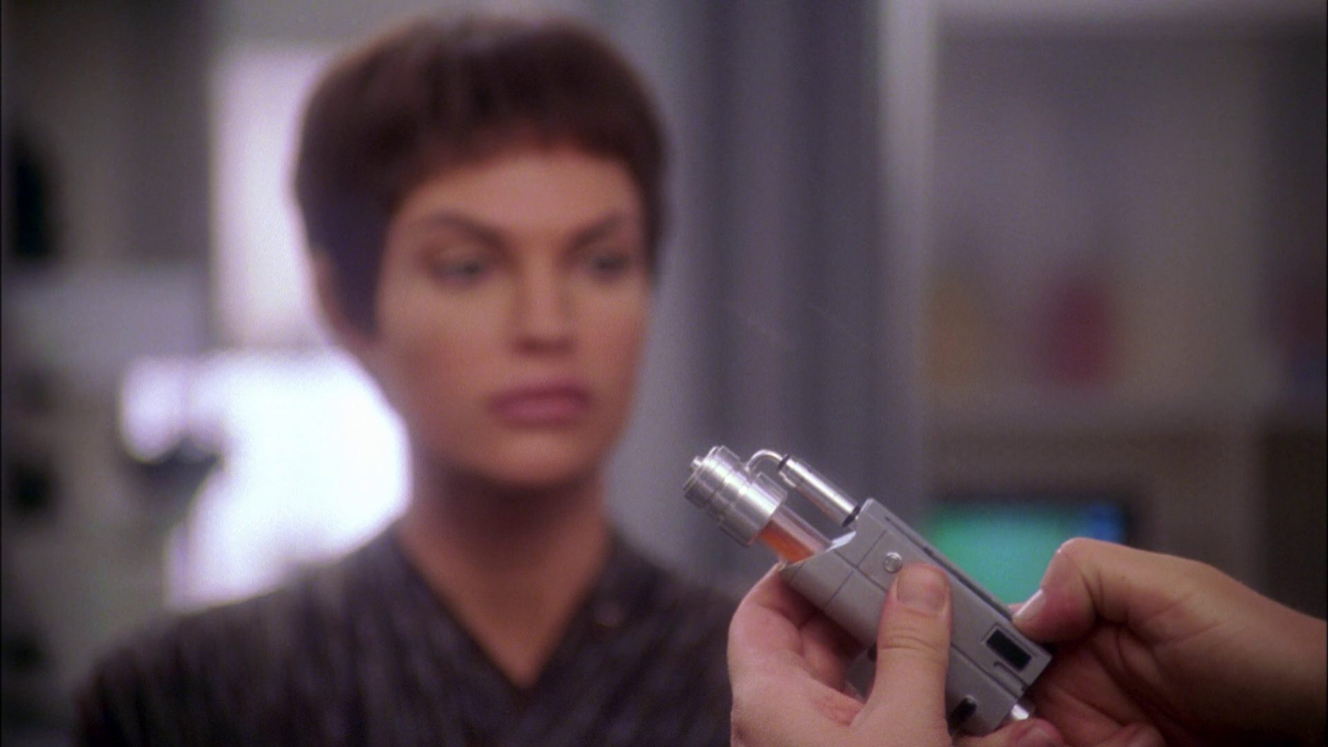 extant_StarTrek_ENT_1x25-TwoDaysAndTwoNights_3425.jpg