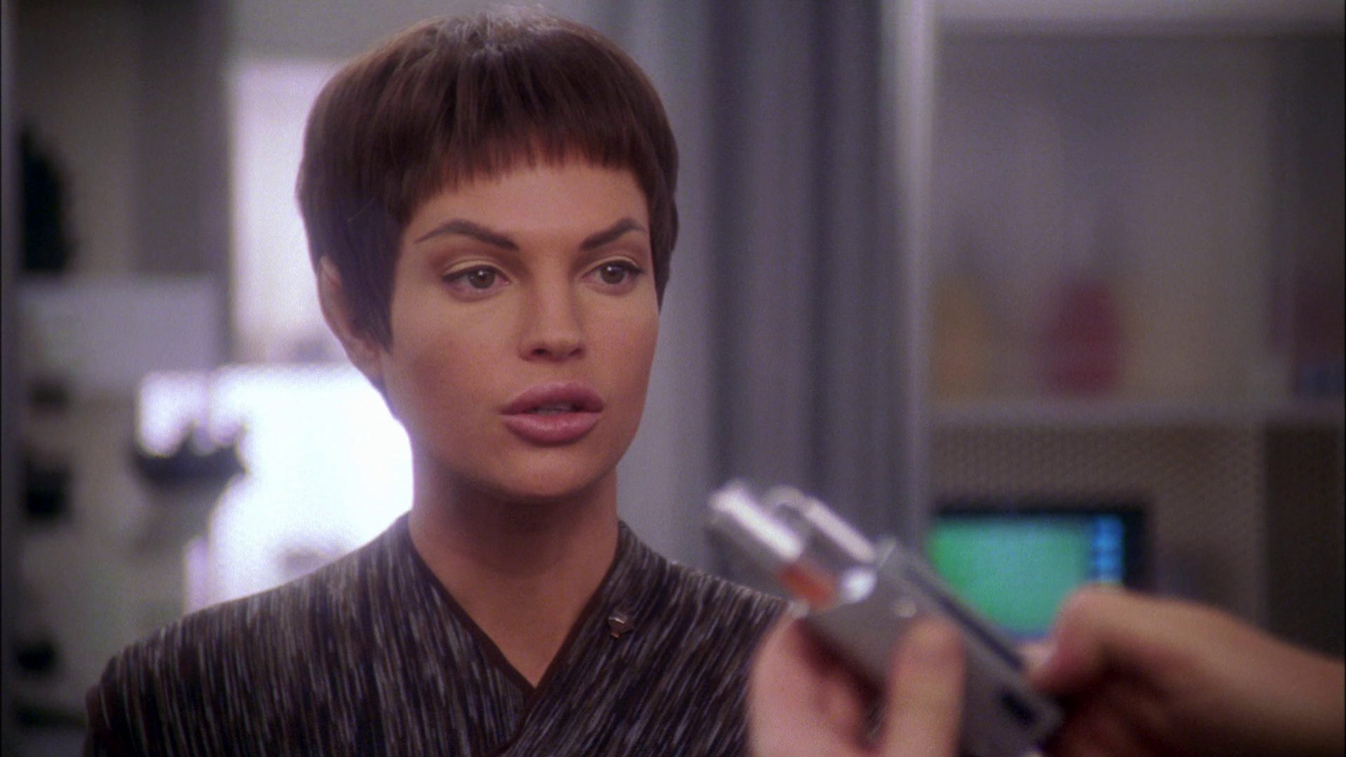 extant_StarTrek_ENT_1x25-TwoDaysAndTwoNights_3427.jpg