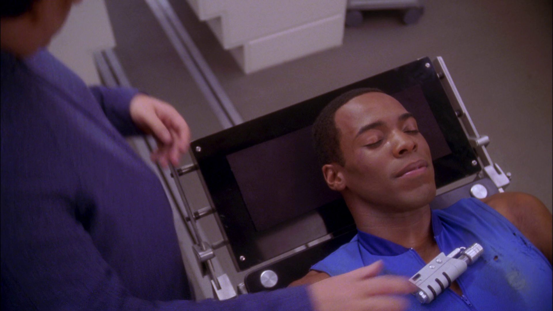 extant_StarTrek_ENT_1x25-TwoDaysAndTwoNights_3451.jpg