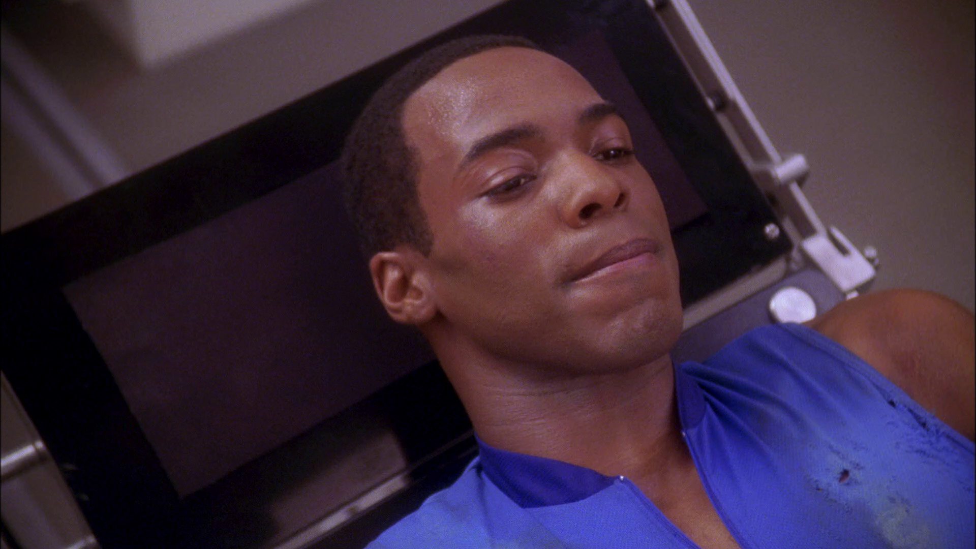extant_StarTrek_ENT_1x25-TwoDaysAndTwoNights_3469.jpg