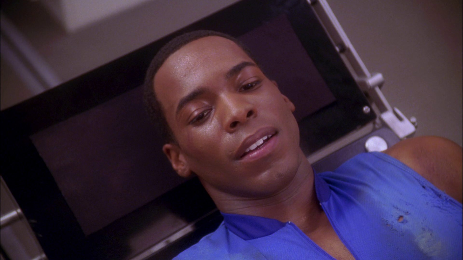 extant_StarTrek_ENT_1x25-TwoDaysAndTwoNights_3477.jpg