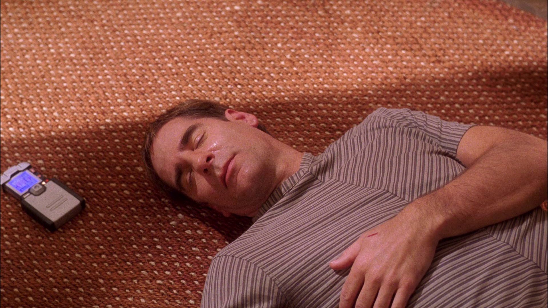 extant_StarTrek_ENT_1x25-TwoDaysAndTwoNights_3498.jpg