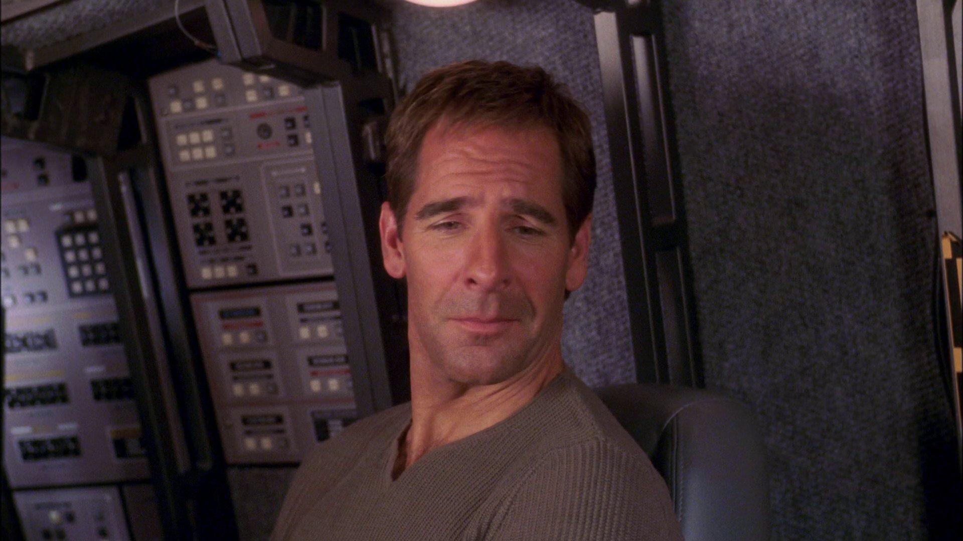 extant_StarTrek_ENT_1x25-TwoDaysAndTwoNights_3611.jpg