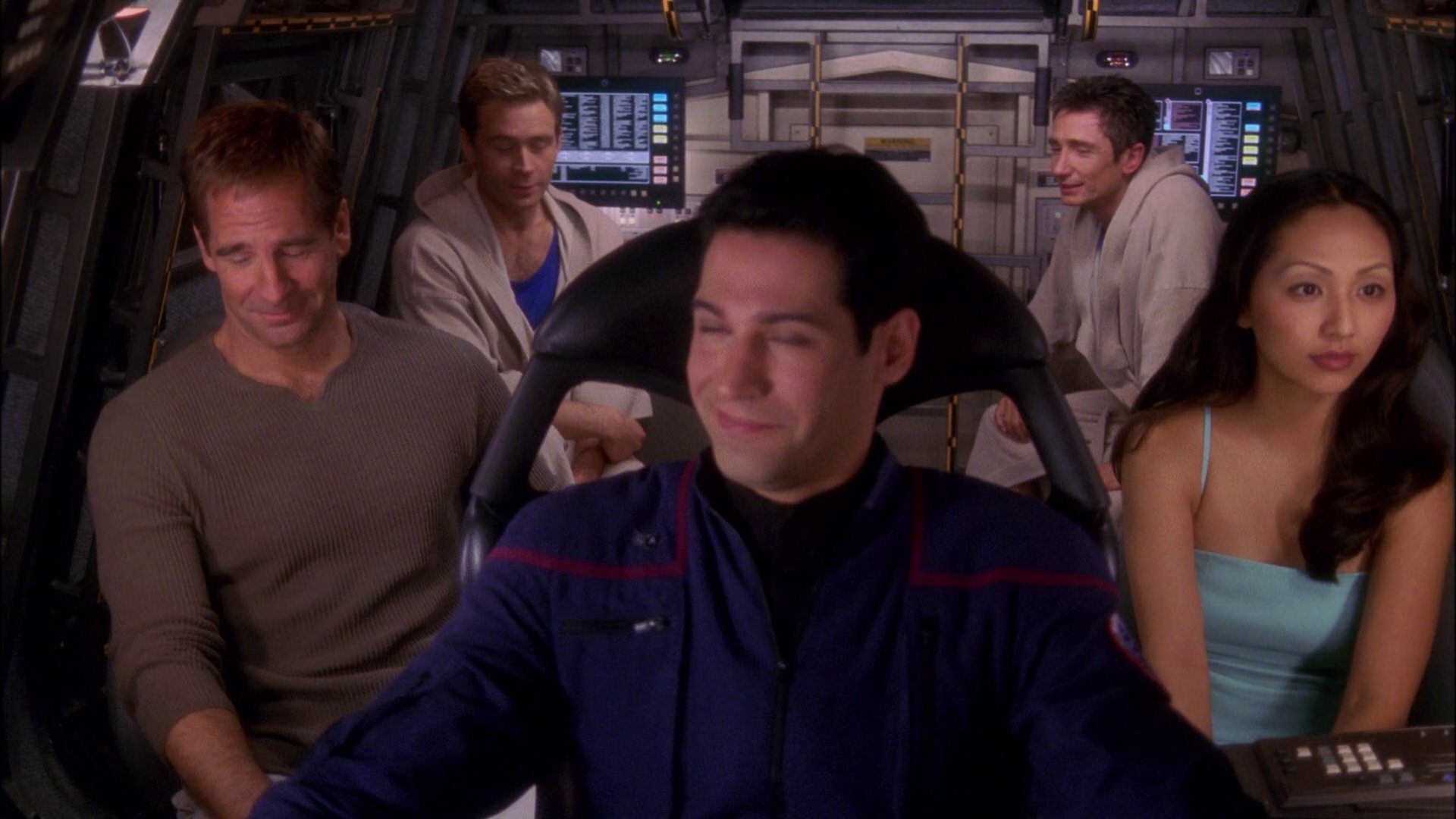 extant_StarTrek_ENT_1x25-TwoDaysAndTwoNights_3623.jpg