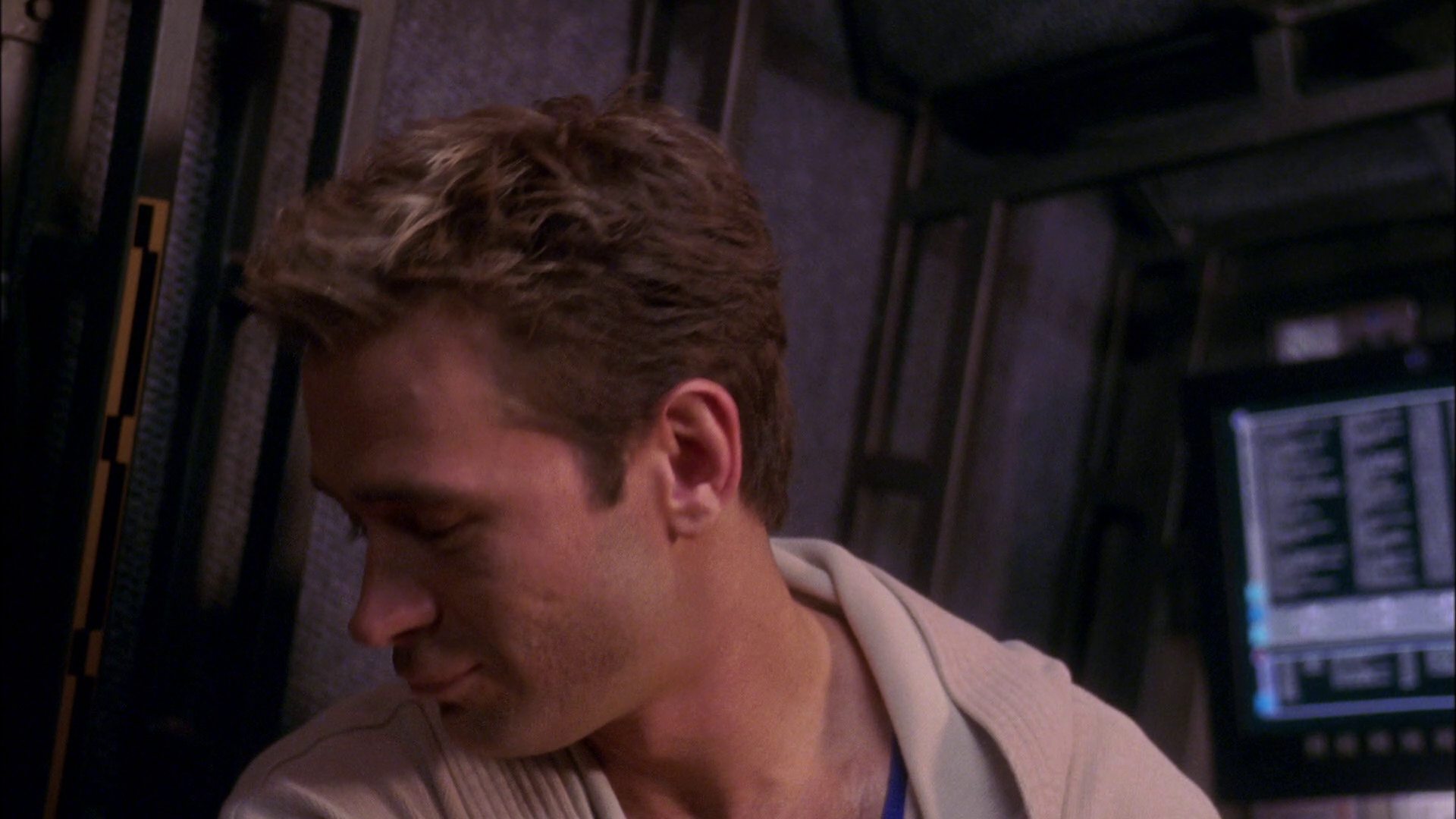 extant_StarTrek_ENT_1x25-TwoDaysAndTwoNights_3638.jpg