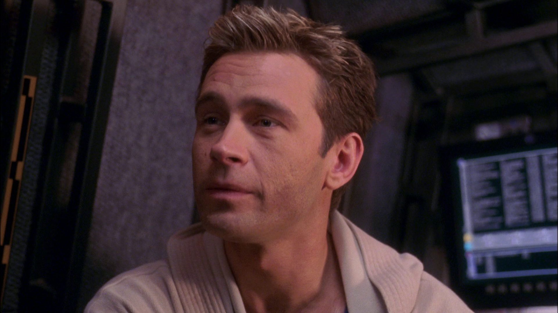 extant_StarTrek_ENT_1x25-TwoDaysAndTwoNights_3660.jpg