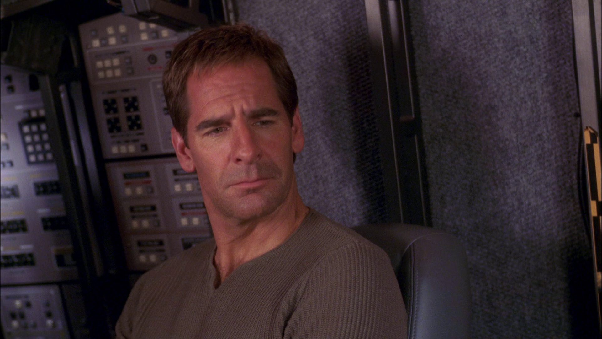extant_StarTrek_ENT_1x25-TwoDaysAndTwoNights_3662.jpg