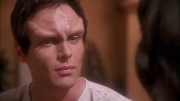 extant_StarTrek_ENT_1x25-TwoDaysAndTwoNights_2278.jpg