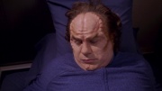extant_StarTrek_ENT_1x25-TwoDaysAndTwoNights_2583.jpg