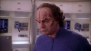 extant_StarTrek_ENT_1x25-TwoDaysAndTwoNights_2633.jpg
