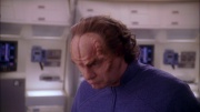 extant_StarTrek_ENT_1x25-TwoDaysAndTwoNights_2634.jpg