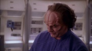 extant_StarTrek_ENT_1x25-TwoDaysAndTwoNights_2698.jpg