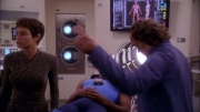 extant_StarTrek_ENT_1x25-TwoDaysAndTwoNights_2705.jpg