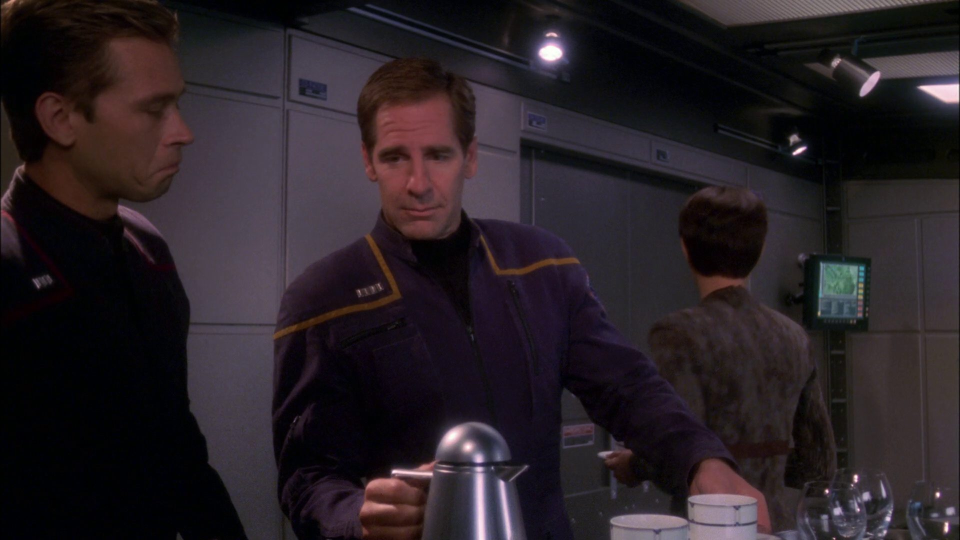 extant_StarTrek_ENT_1x26-_ShockwavePart1_0039.jpg