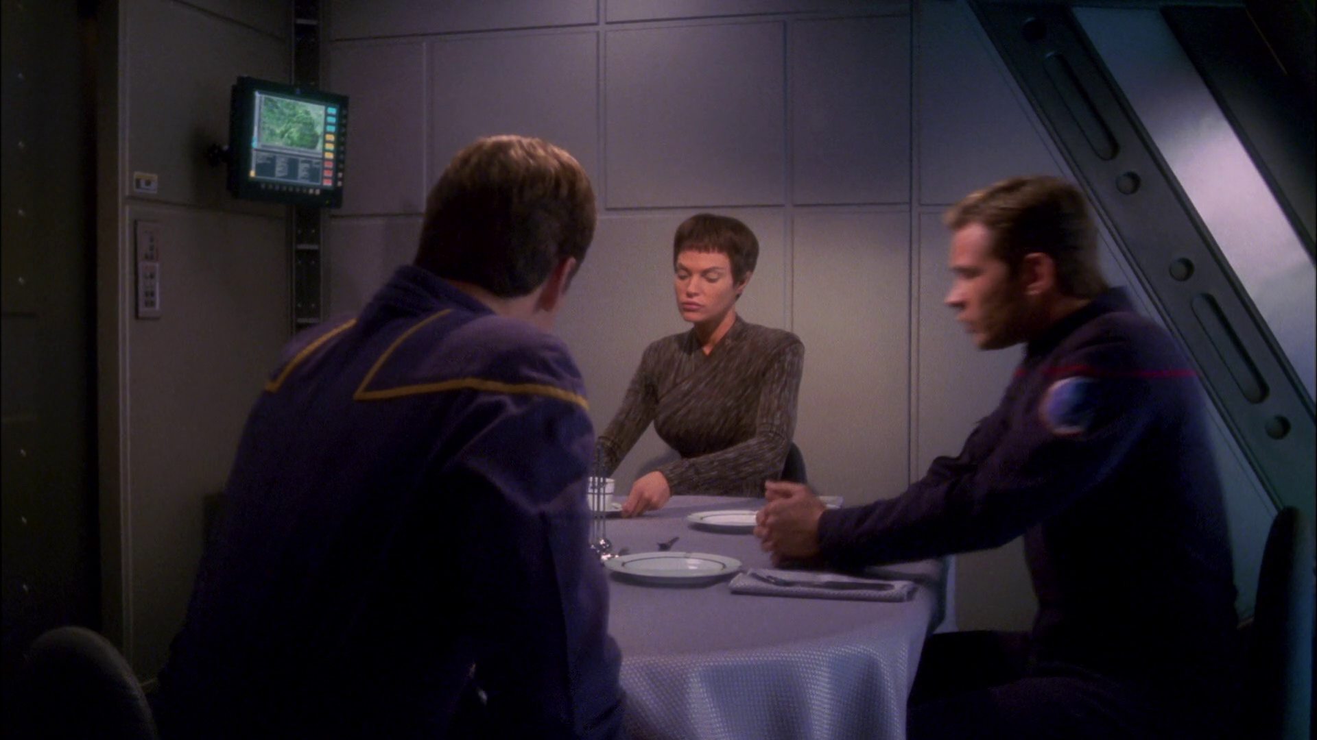 extant_StarTrek_ENT_1x26-_ShockwavePart1_0065.jpg
