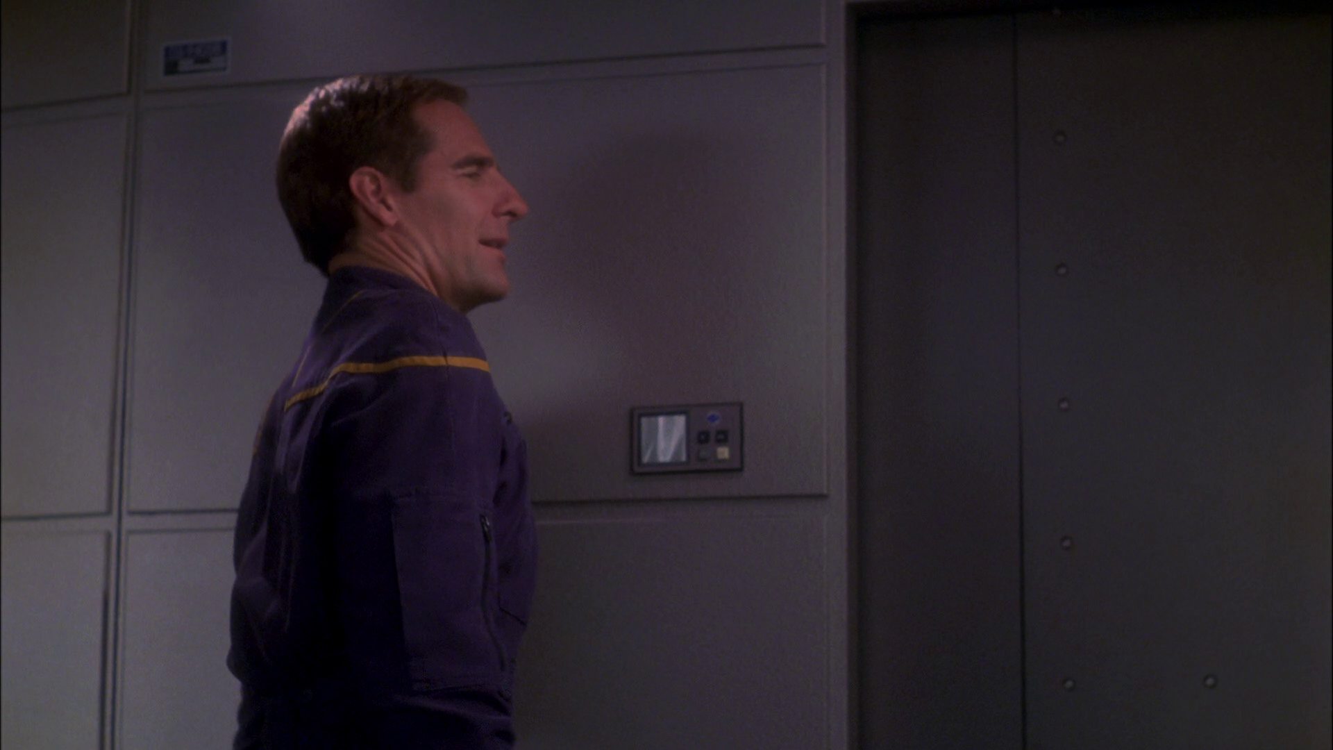 extant_StarTrek_ENT_1x26-_ShockwavePart1_0098.jpg