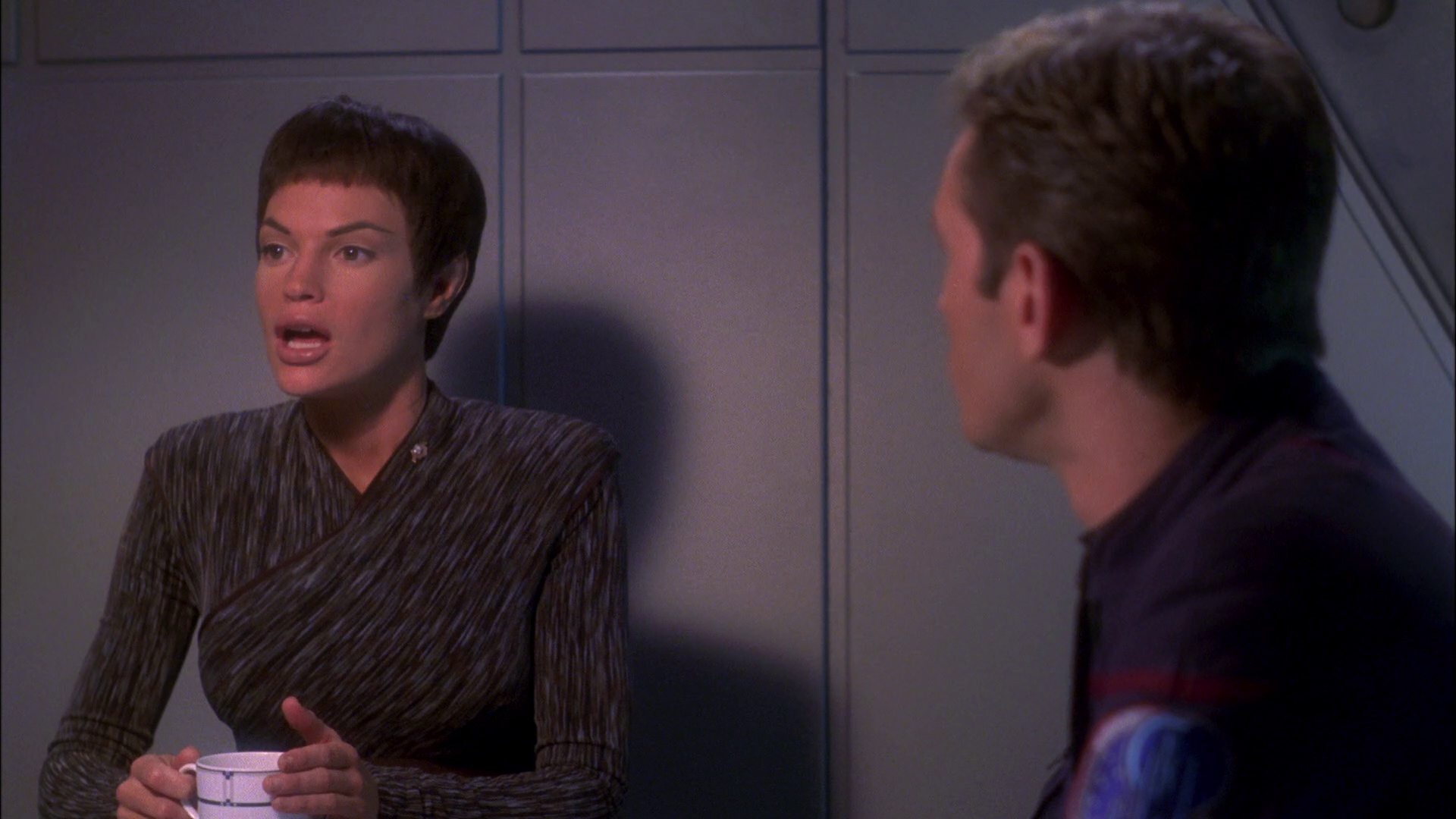 extant_StarTrek_ENT_1x26-_ShockwavePart1_0102.jpg