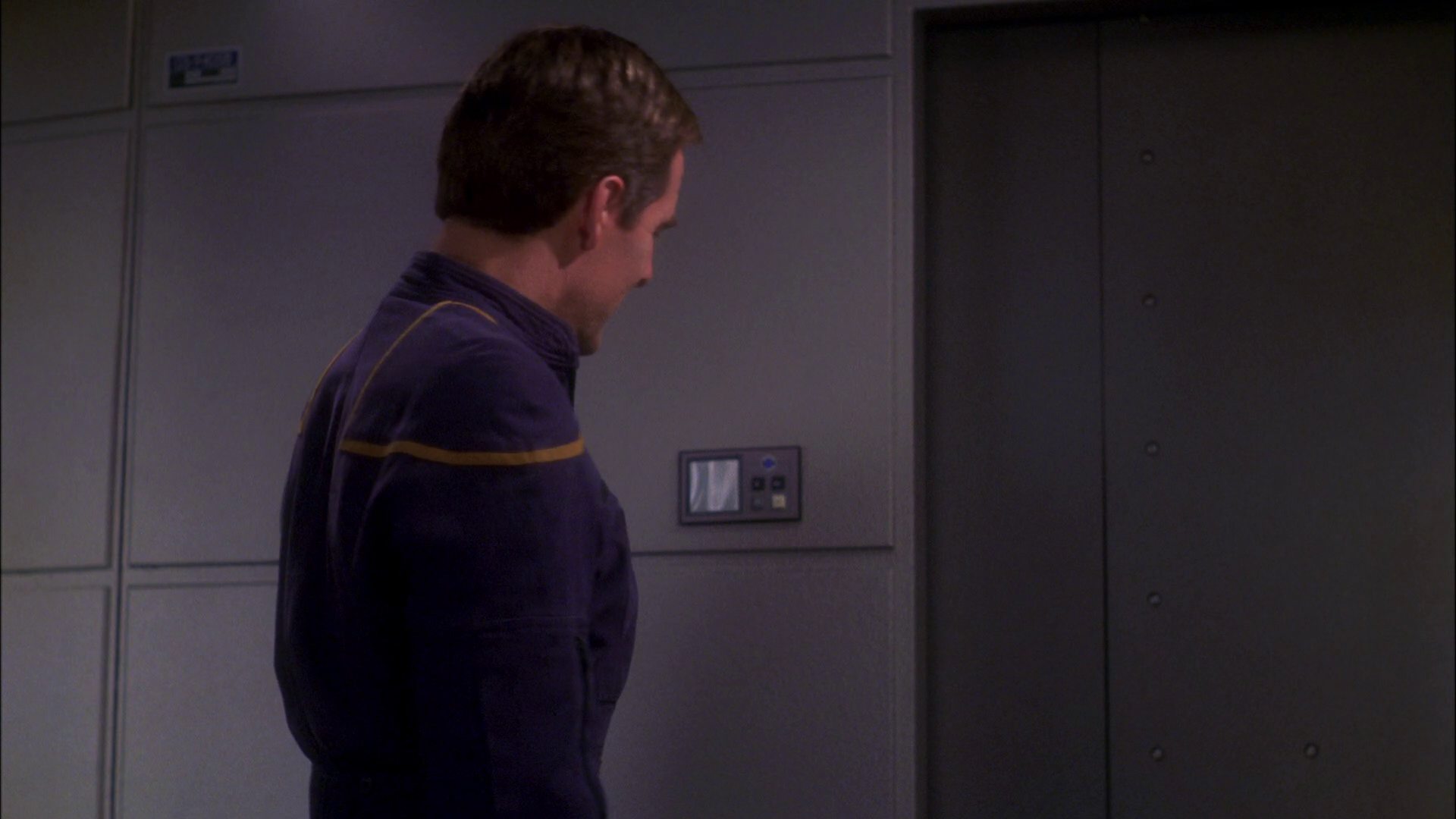 extant_StarTrek_ENT_1x26-_ShockwavePart1_0107.jpg