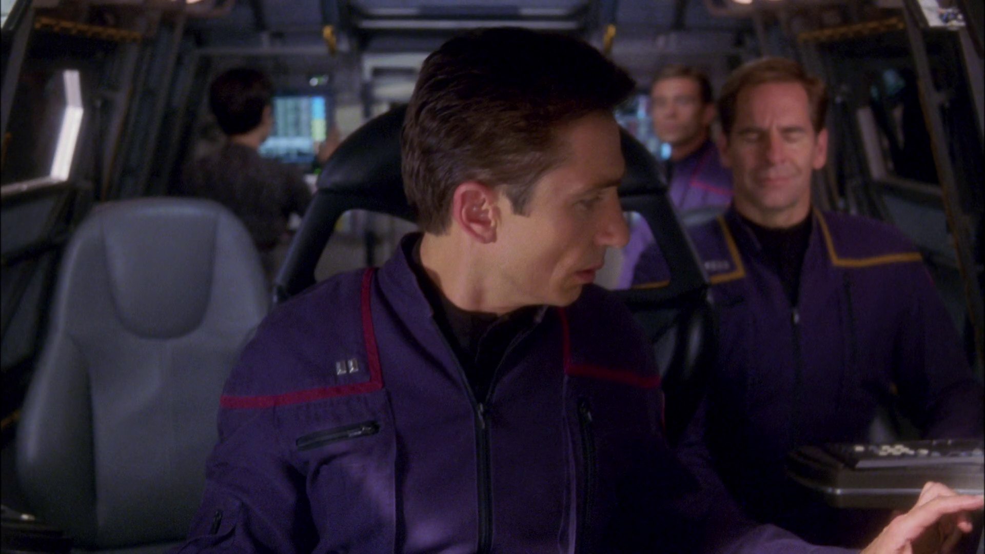 extant_StarTrek_ENT_1x26-_ShockwavePart1_0129.jpg