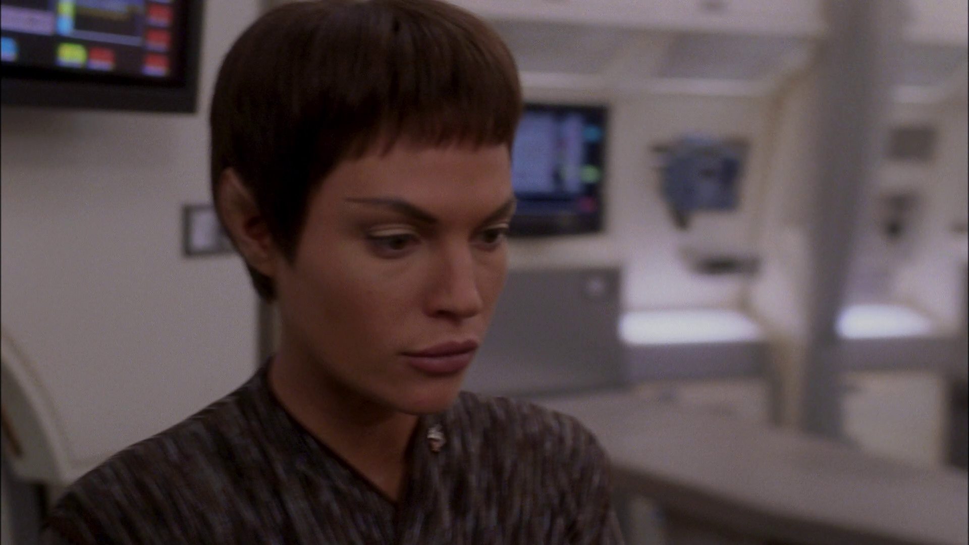 extant_StarTrek_ENT_1x26-_ShockwavePart1_0302.jpg